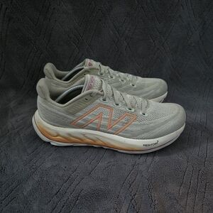 New Balance Fresh Foam X Vongo Womens Sz 9.5 Athletic Sneakers Trainers Green.